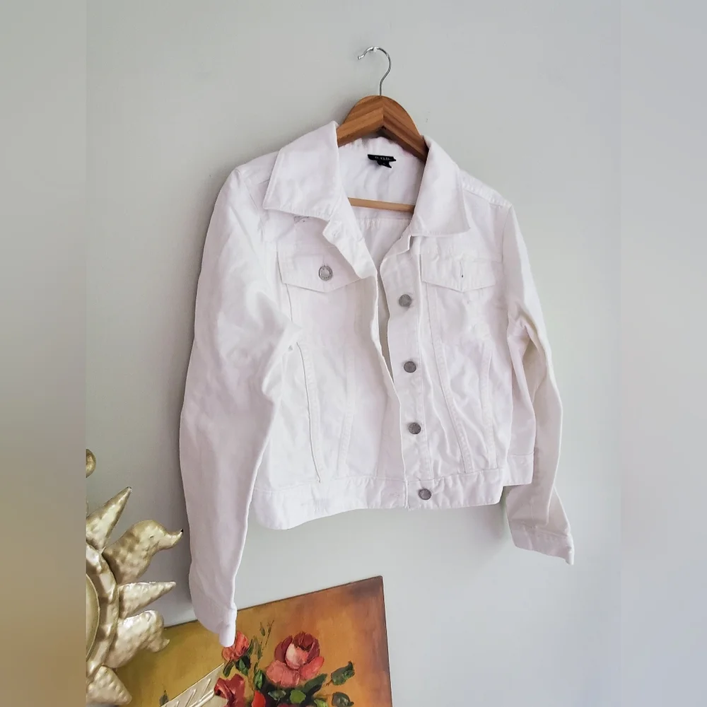 ANA Women's White Cropped Distressed Denim Jacket Size XL - Picture 3 of 8